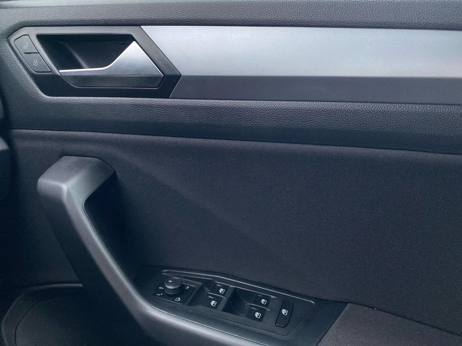 Used Volkswagen T-Roc 2022 for sale - 77830503: Photo 21