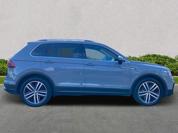 Used Volkswagen Tiguan 2021 for sale - 75761883: Photo