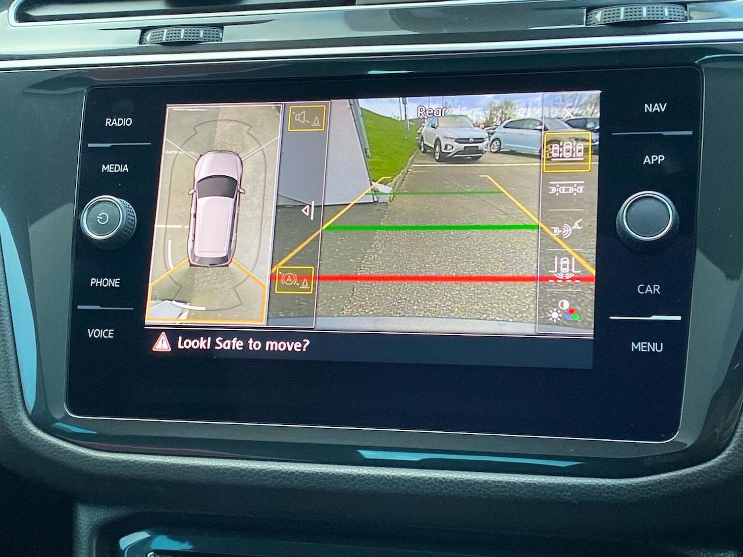 Used Volkswagen Tiguan 2020 for sale - 77501741: Photo 23