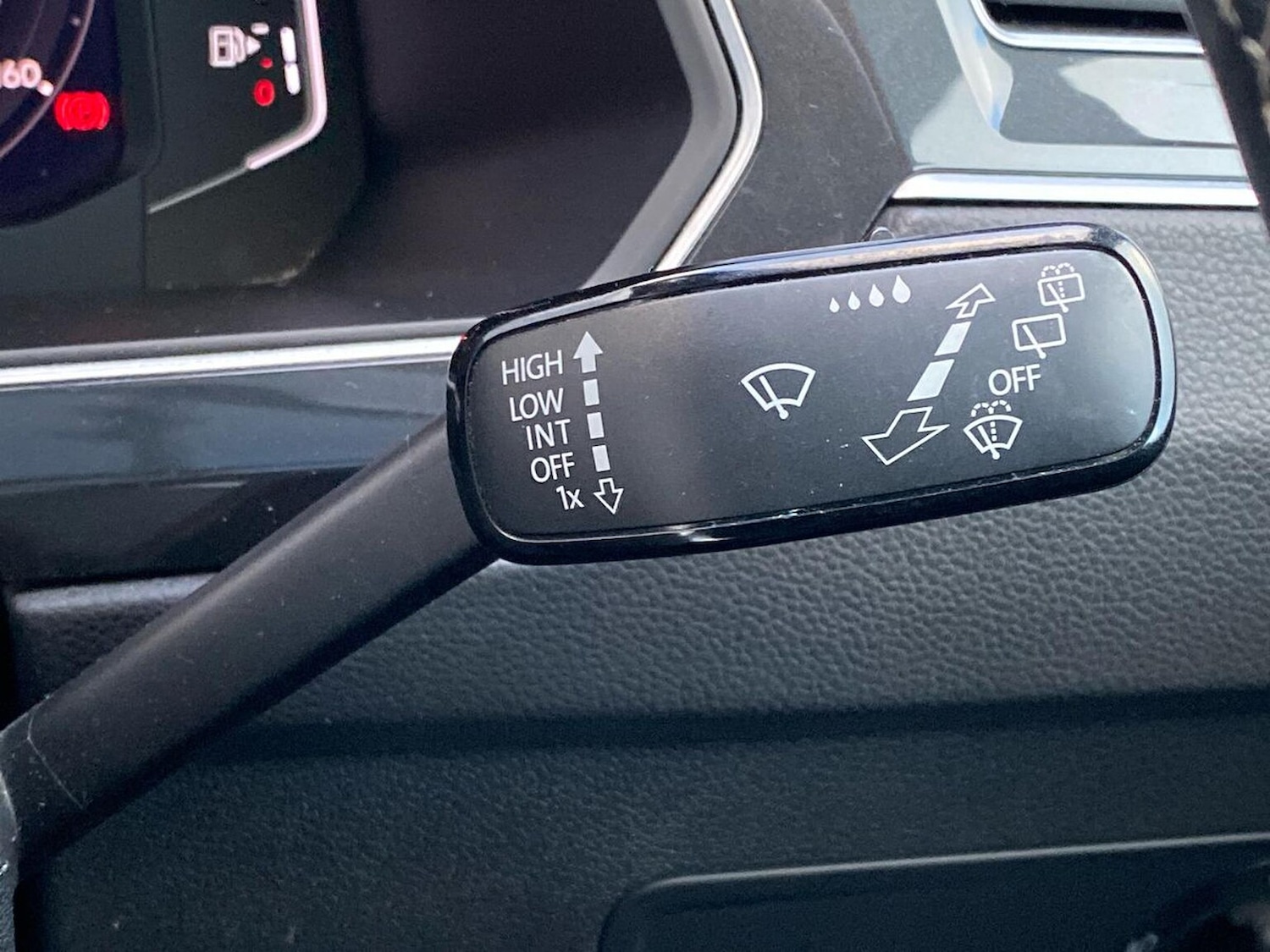 Used Volkswagen Tiguan 2020 for sale - 77501741: Photo 28