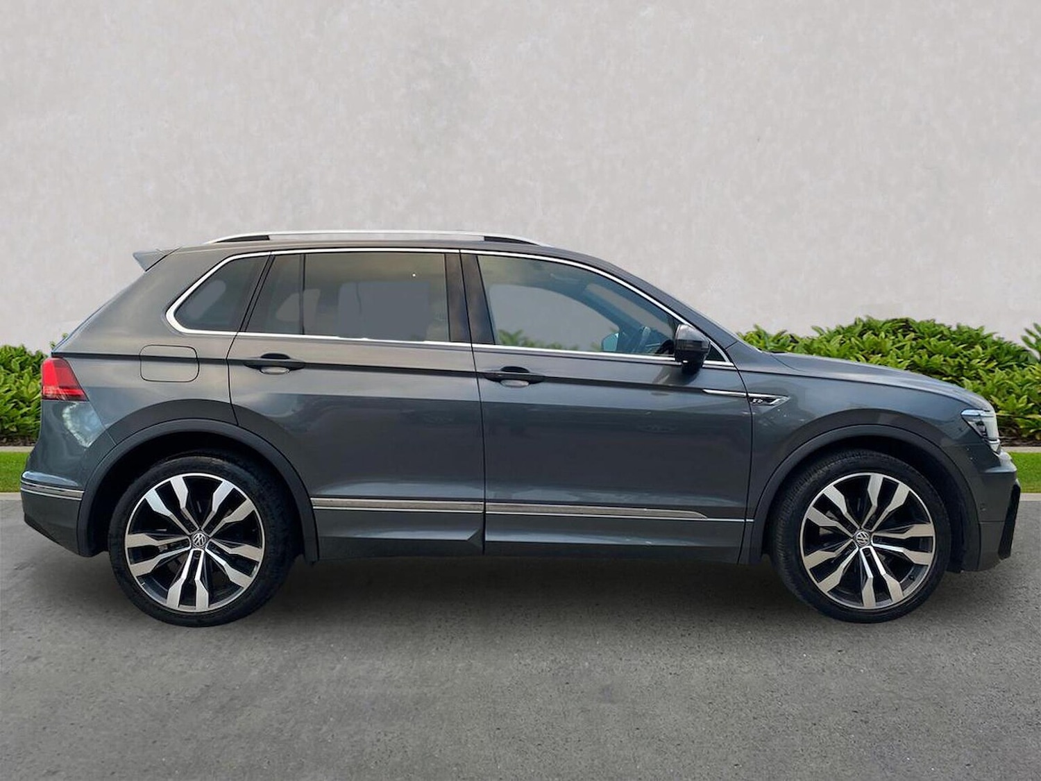Used Volkswagen Tiguan 2020 for sale - 77501741: Photo 3