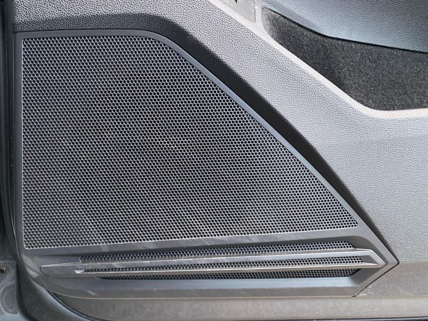 Used Volkswagen Tiguan 2020 for sale - 77501741: Photo 30