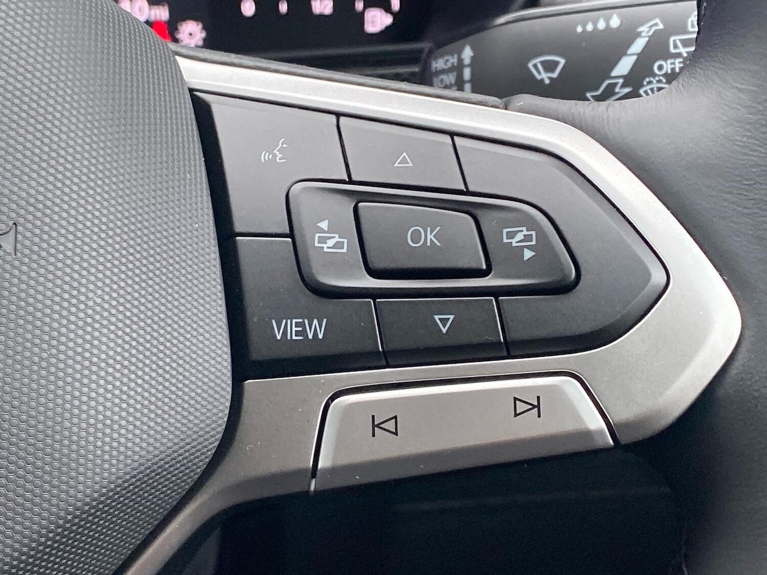 Used Volkswagen T-Cross 2025 for sale - 77488932: Photo 25