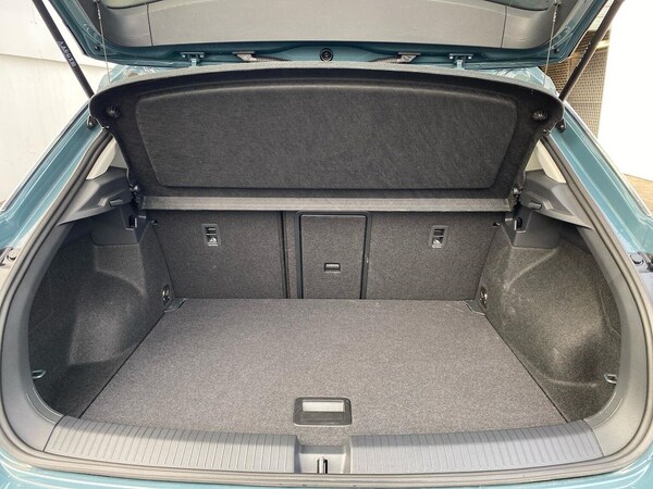Used Volkswagen T-Roc 2024 for sale - 76040702: Photo 17