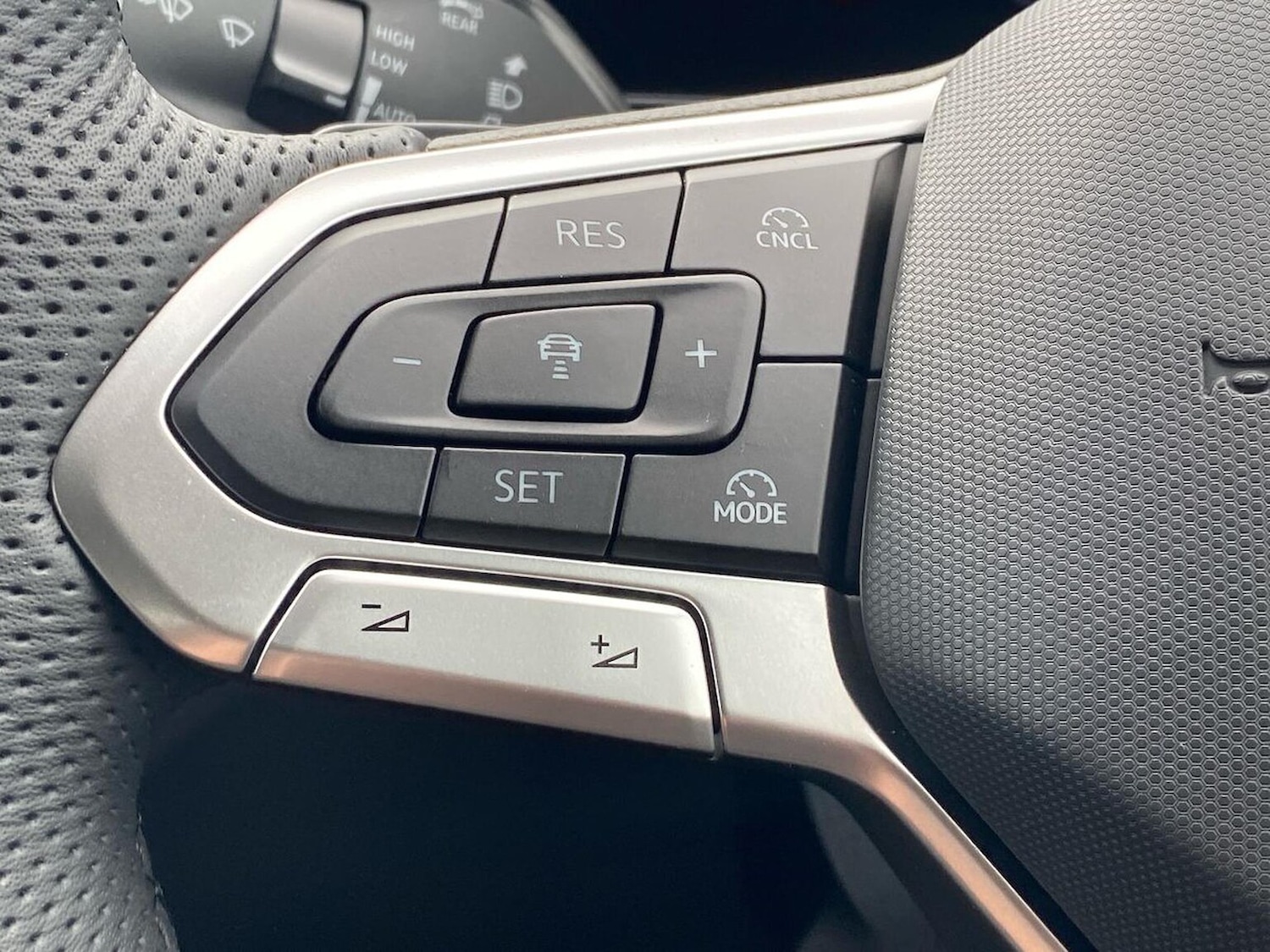 Used Volkswagen Tiguan 2025 for sale - 76250723: Photo 27