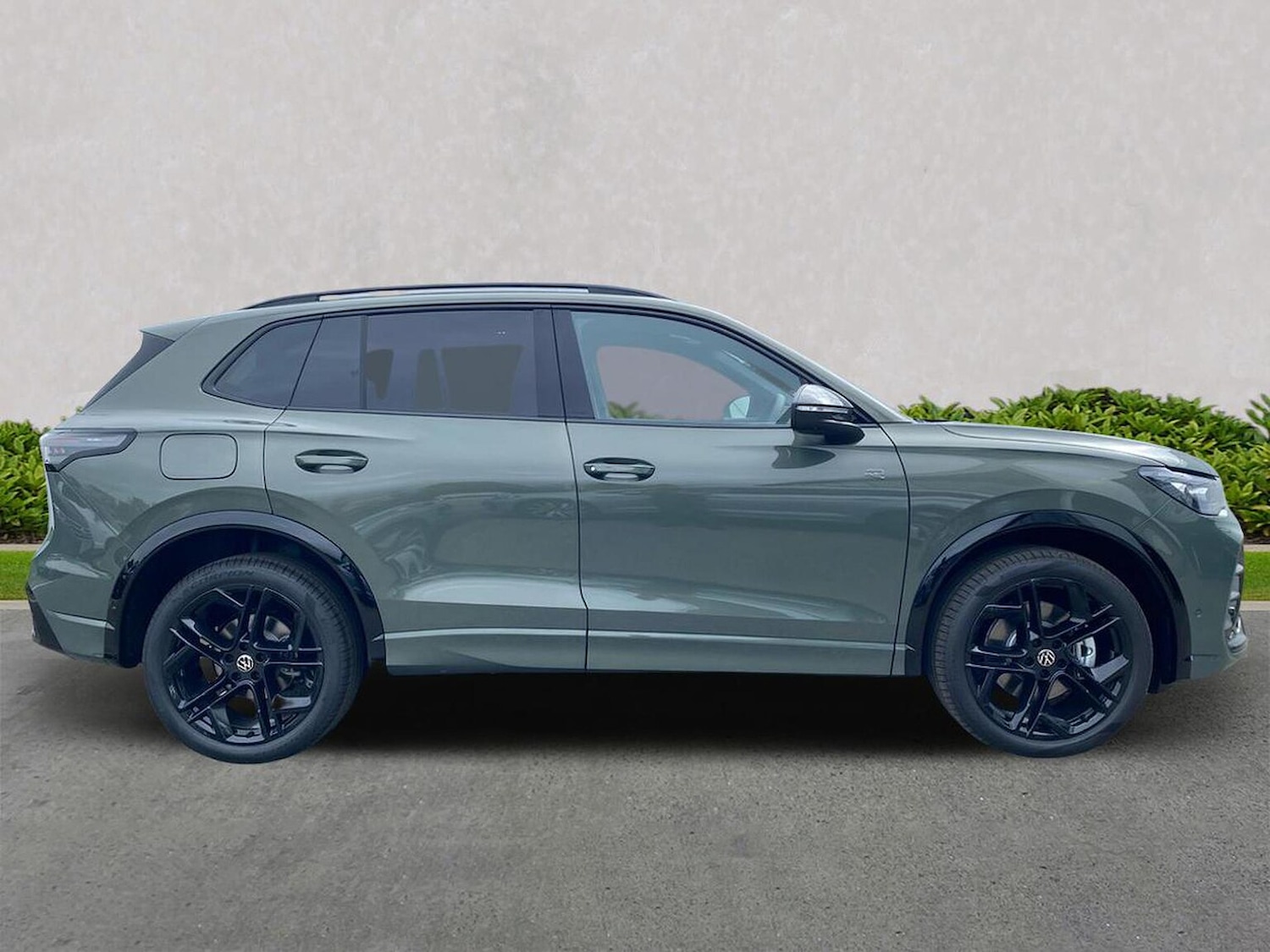 Used Volkswagen Tiguan 2025 for sale - 76250723: Photo 3