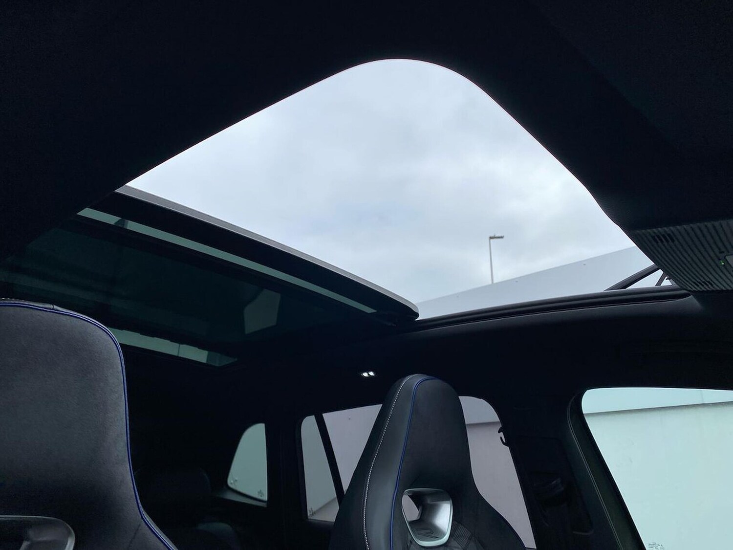 Used Volkswagen Tiguan 2025 for sale - 76250723: Photo 32