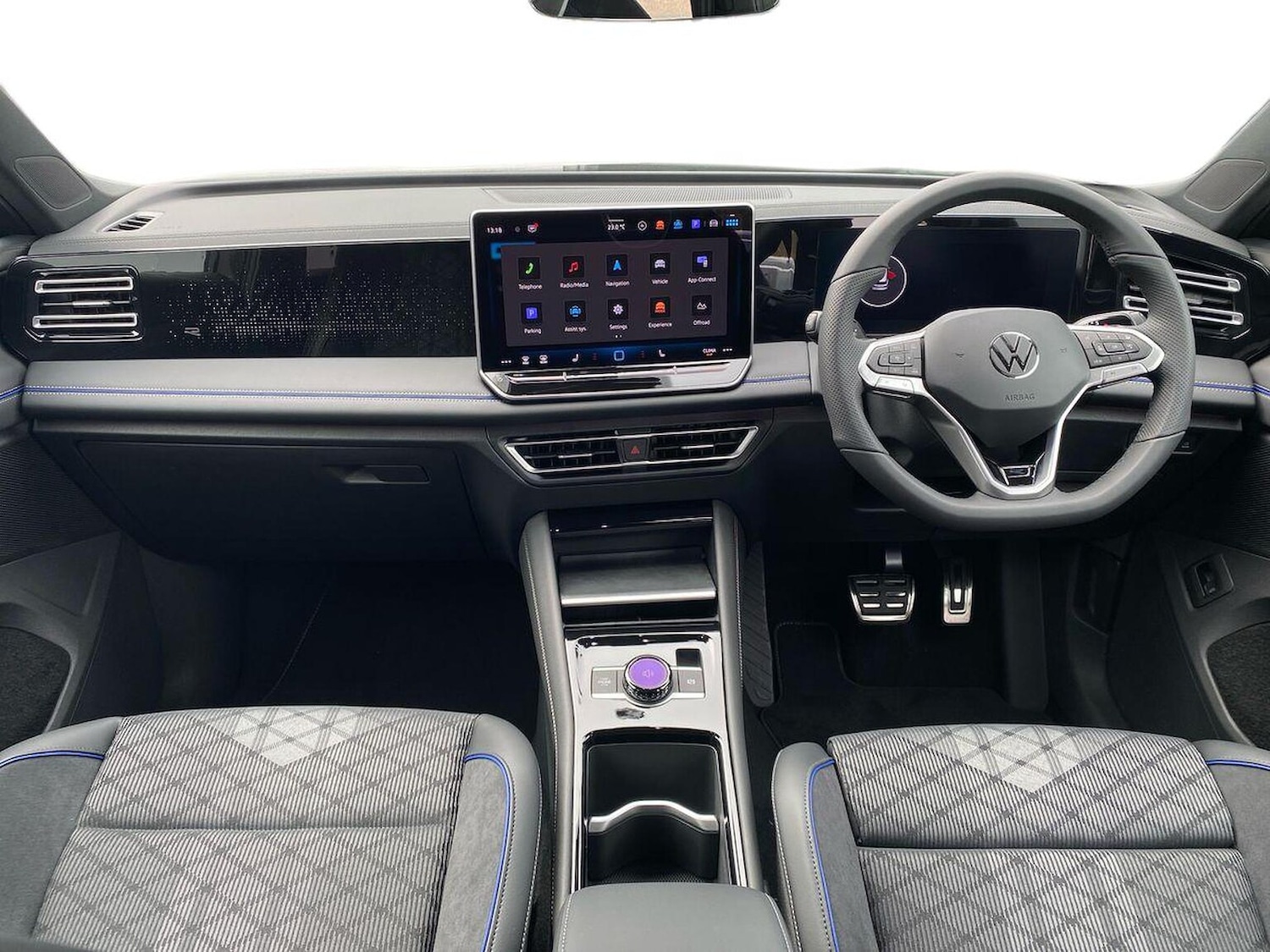 Used Volkswagen Tiguan 2025 for sale - 76250723: Photo 8