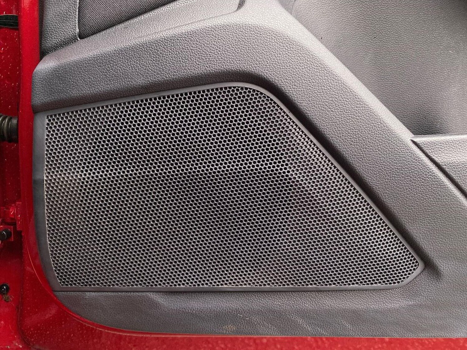 Used Volkswagen T-Roc 2023 for sale - 77488181: Photo 29