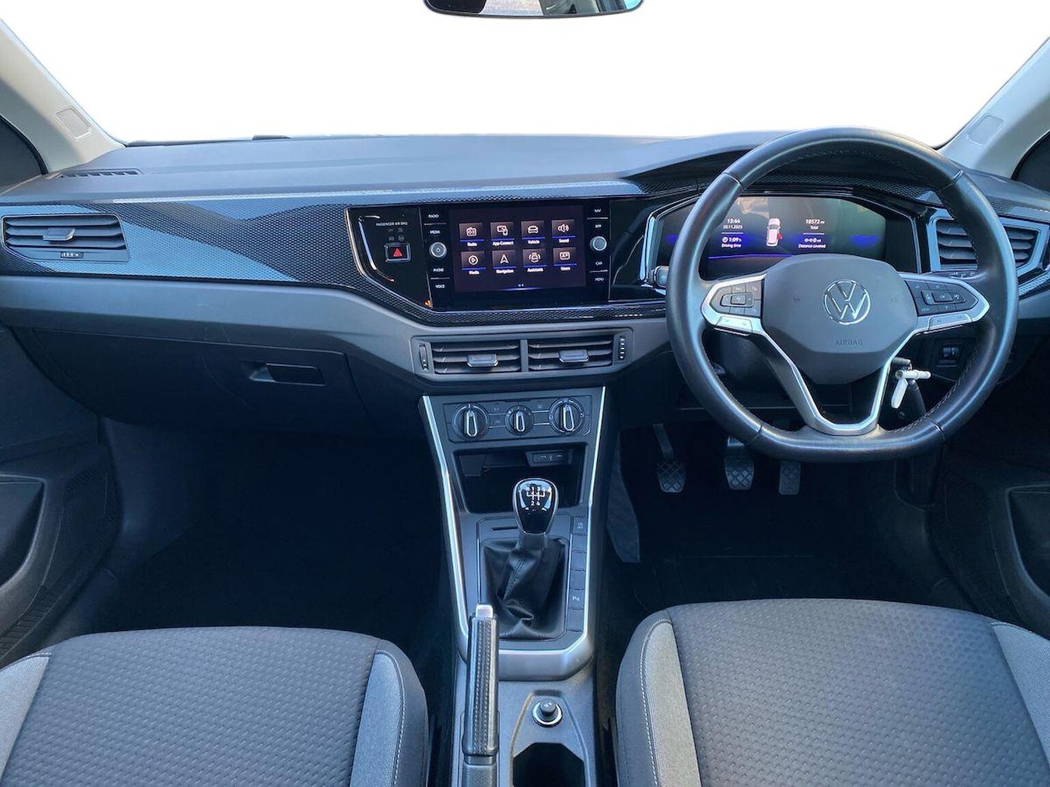 Used Volkswagen Polo 2023 for sale - 76643574: Photo 8