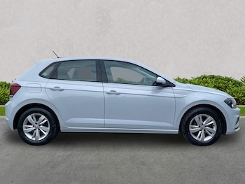 Used Volkswagen Polo 2020 for sale - 78511883: Photo