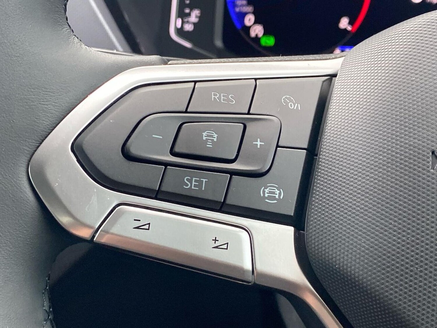 Used Volkswagen Touran 2025 for sale - 76194485: Photo 27