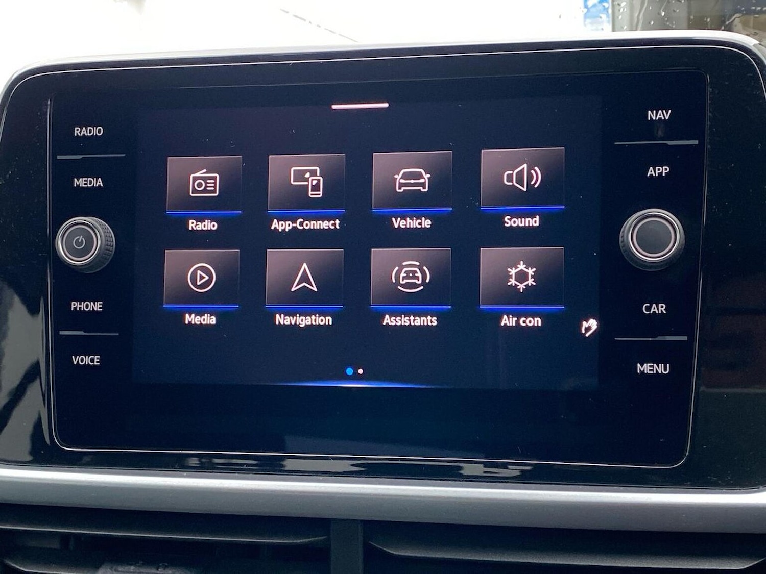 Used Volkswagen T-Roc 2023 for sale - 76809369: Photo 11