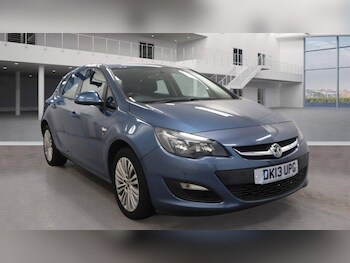 (13) - 1.4 16v Energy Euro 5 5dr