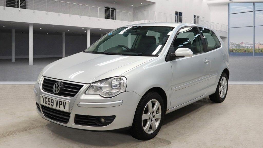 Used Volkswagen Polo 2009 for sale - 76380625: Photo 2