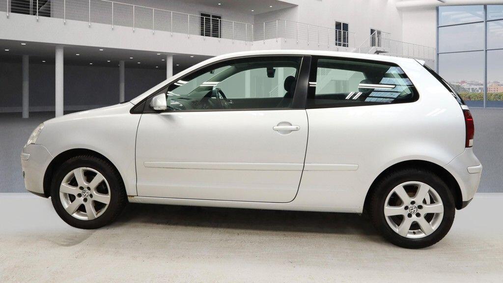 Used Volkswagen Polo 2009 for sale - 76380625: Photo 6