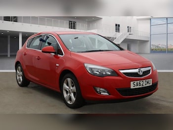 Vauxhall - Astra
