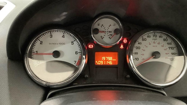 Used Peugeot 207 2010 for sale - 76307454: Photo 10