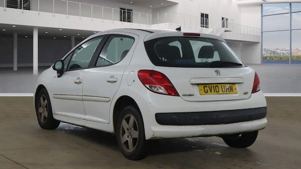 Used Peugeot 207 2010 for sale - 76307454: Photo 3