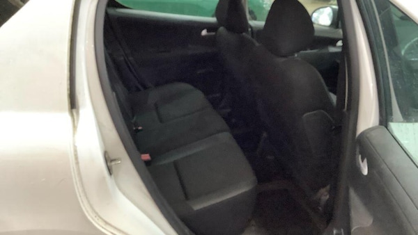 Used Peugeot 207 2010 for sale - 76307454: Photo 8