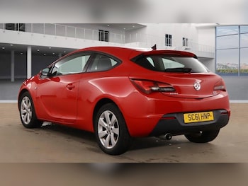 Used Vauxhall Astra GTC 2012 for sale - 76036136: Photo