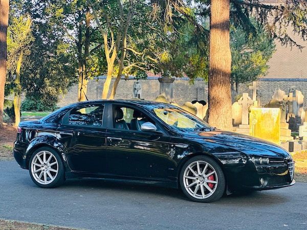 Used Alfa Romeo 159 2010 for sale - 76251398: Photo 2