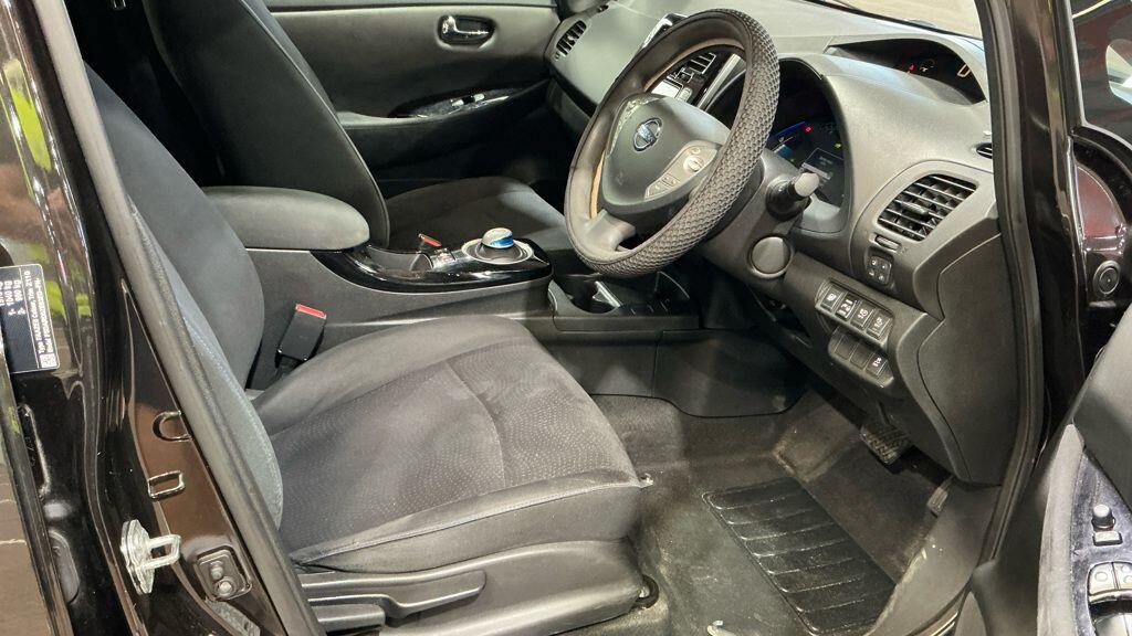 Used Nissan Leaf 2017 for sale - 76099045: Photo 8