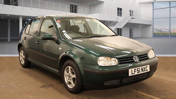 Used Volkswagen Golf 2002 for sale - 76306582: Photo 1