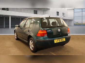 Used Volkswagen Golf 2002 for sale - 76306582: Photo 3