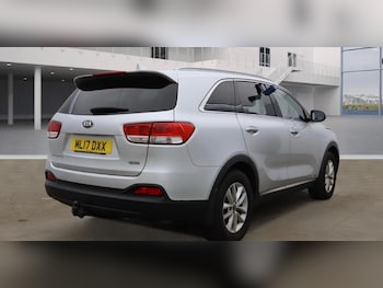 Used Kia Sorento 2017 for sale - 76513498: Photo