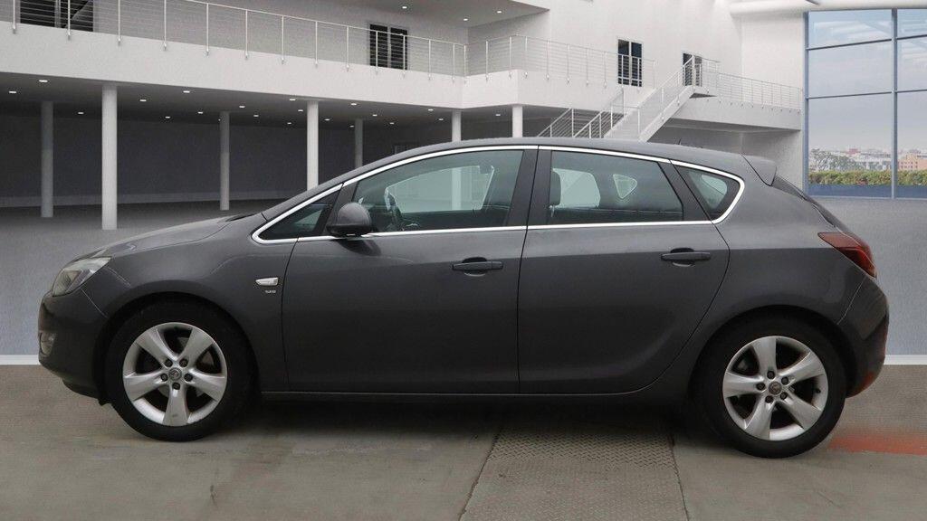 Used Vauxhall Astra for sale - 76472183: Photo 6