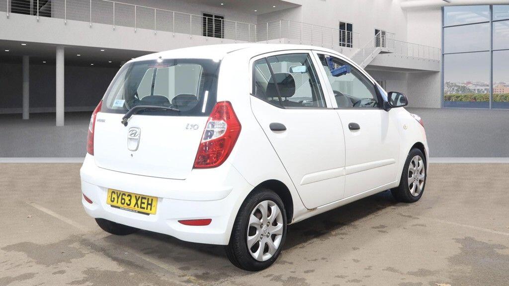 Used Hyundai i10 2014 for sale - 76473112: Photo 4