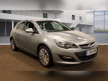 Vauxhall - Astra