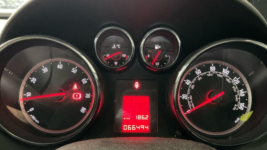 Used Vauxhall Astra 2015 for sale - 76215023: Photo 7