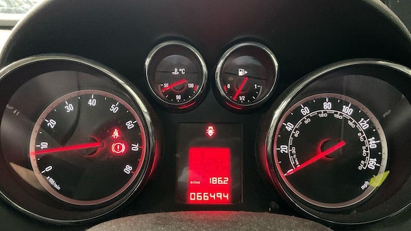Used Vauxhall Astra 2015 for sale - 76215023: Photo 7