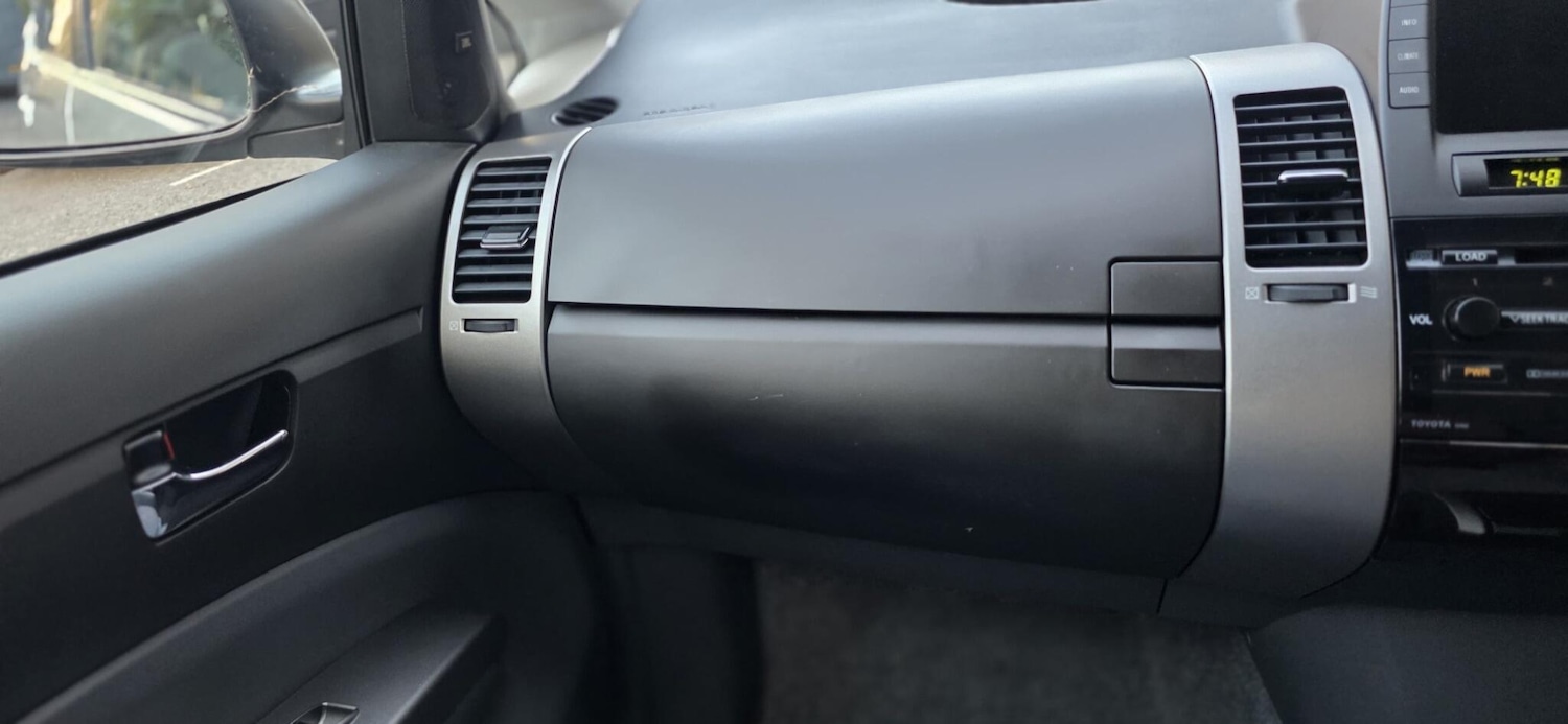 Used Toyota Prius 2005 for sale - 76099226: Photo 53