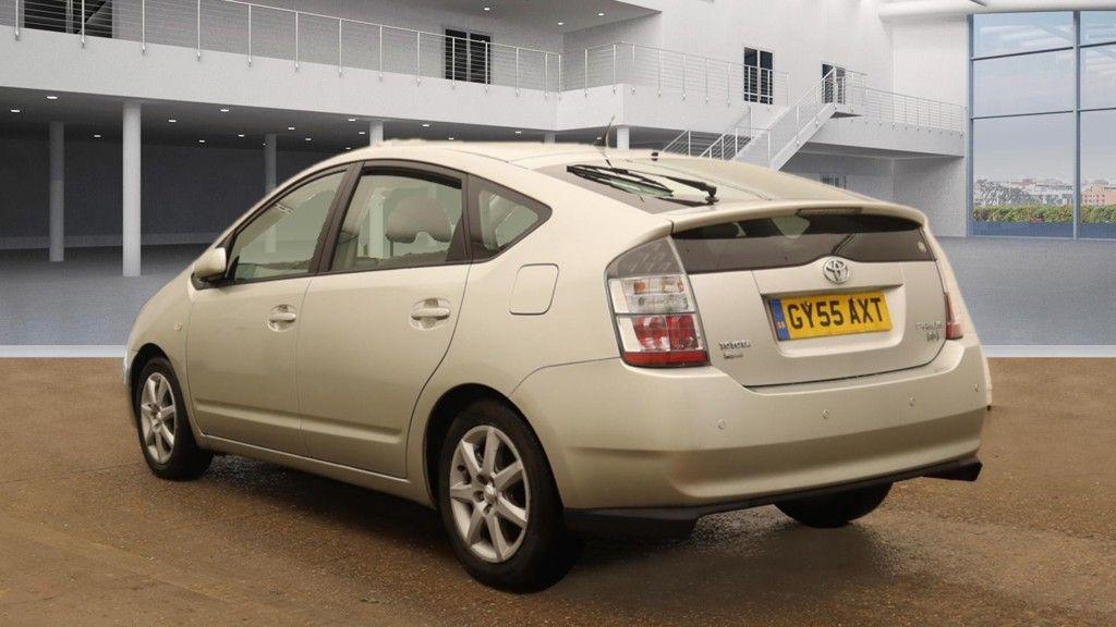 Used Toyota Prius 2005 for sale - 76099226: Photo 8