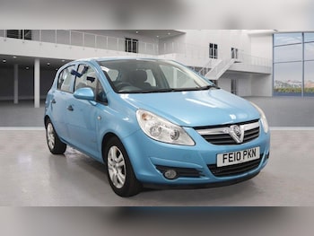 Vauxhall - Corsa