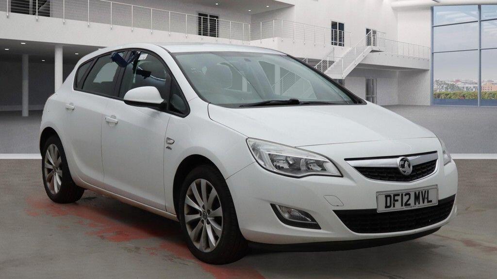 Used Vauxhall Astra 2012 for sale - 76122001: Photo 1