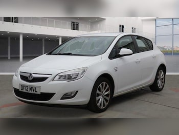 Used Vauxhall Astra 2012 for sale - 76122001: Photo