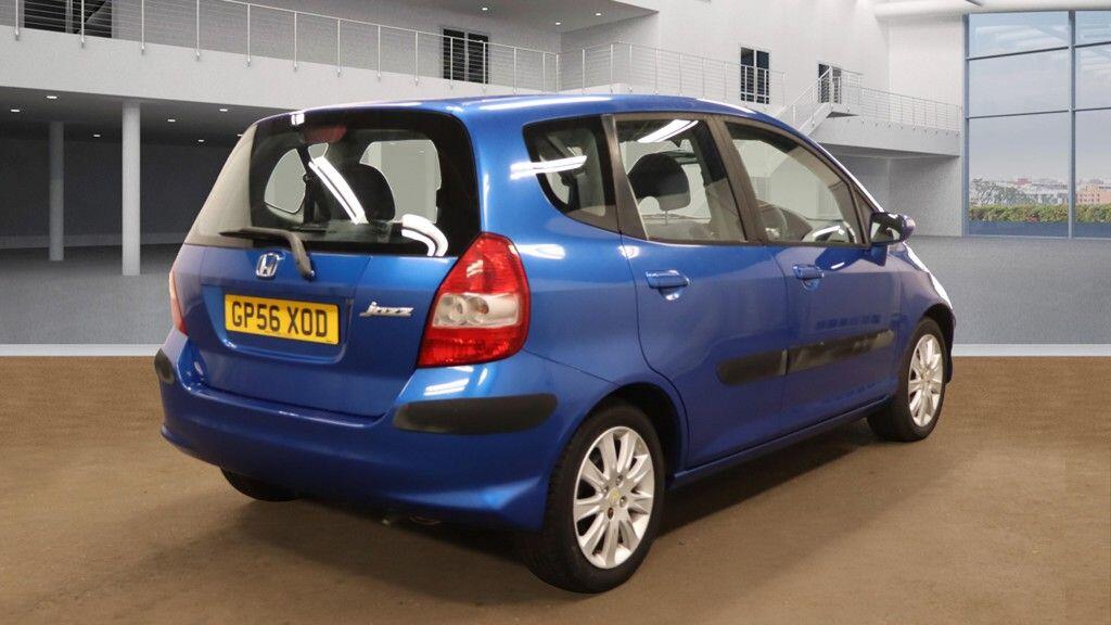 Used Honda Jazz 2007 for sale - 76099178: Photo 4
