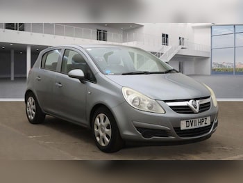 Vauxhall - Corsa