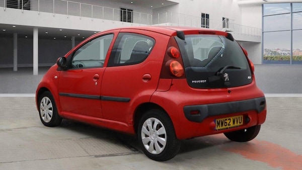 Used Peugeot 107 2013 for sale - 76226987: Photo 3