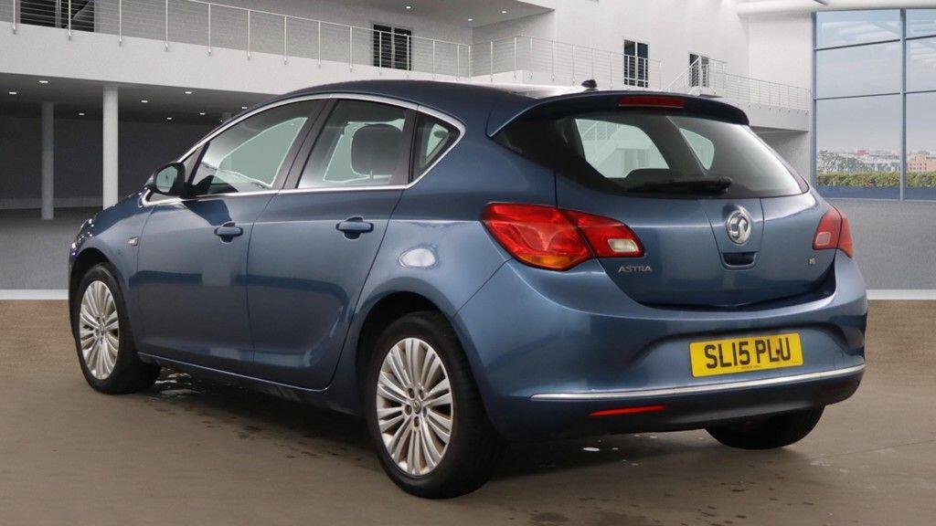 Used Vauxhall Astra for sale - 76485889: Photo 3