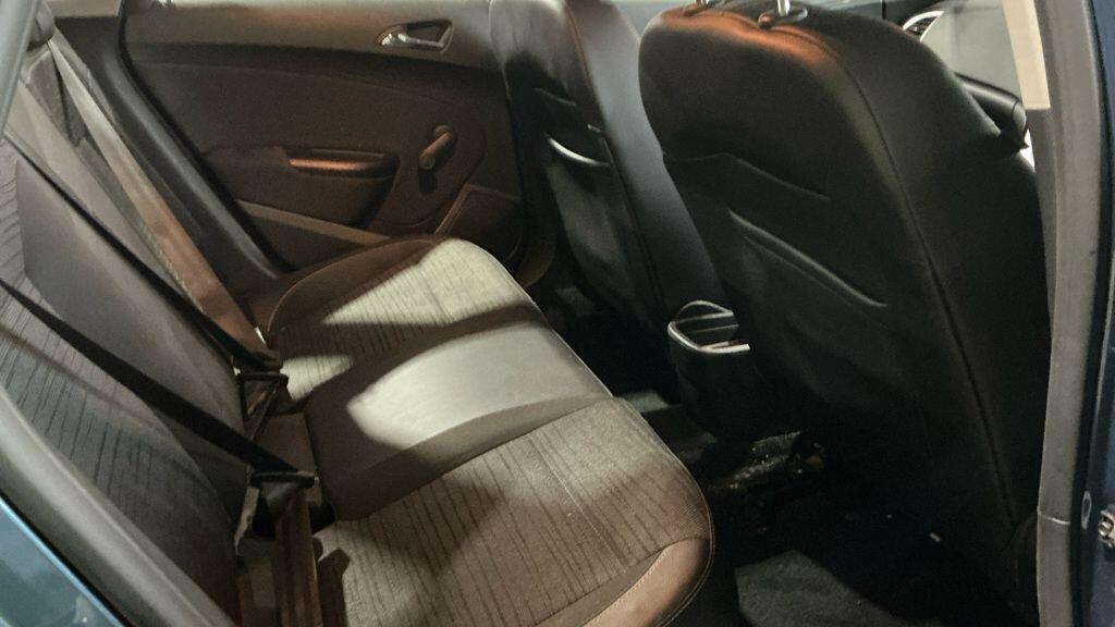 Used Vauxhall Astra for sale - 76485889: Photo 8