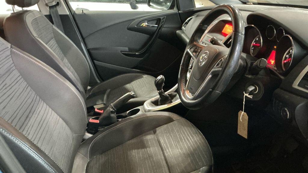 Used Vauxhall Astra for sale - 76485889: Photo 9