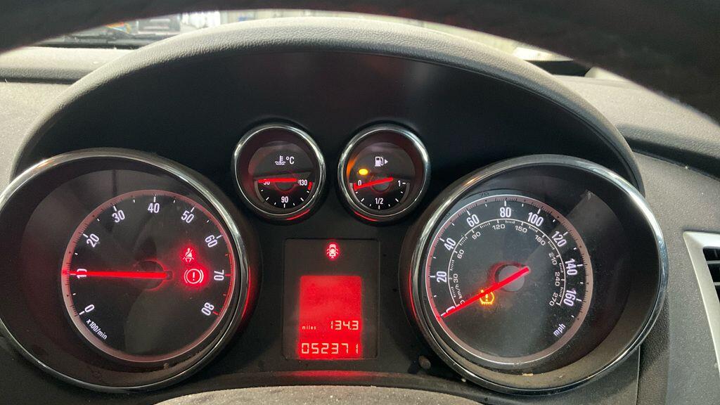 Used Vauxhall Astra 2015 for sale - 76215097: Photo 10