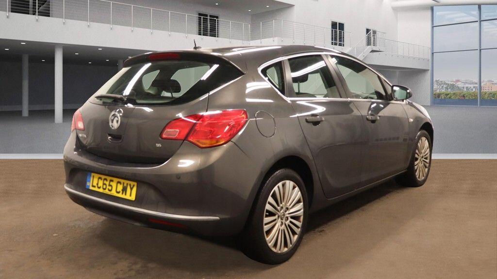 Used Vauxhall Astra 2015 for sale - 76215097: Photo 4