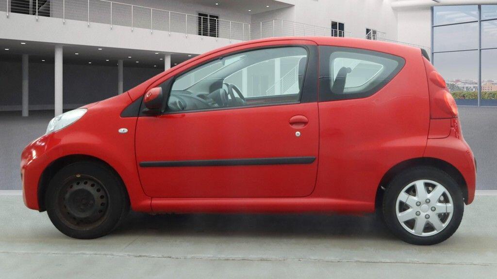 Used Peugeot 107 2011 for sale - 76849969: Photo 6