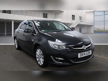 Vauxhall - Astra